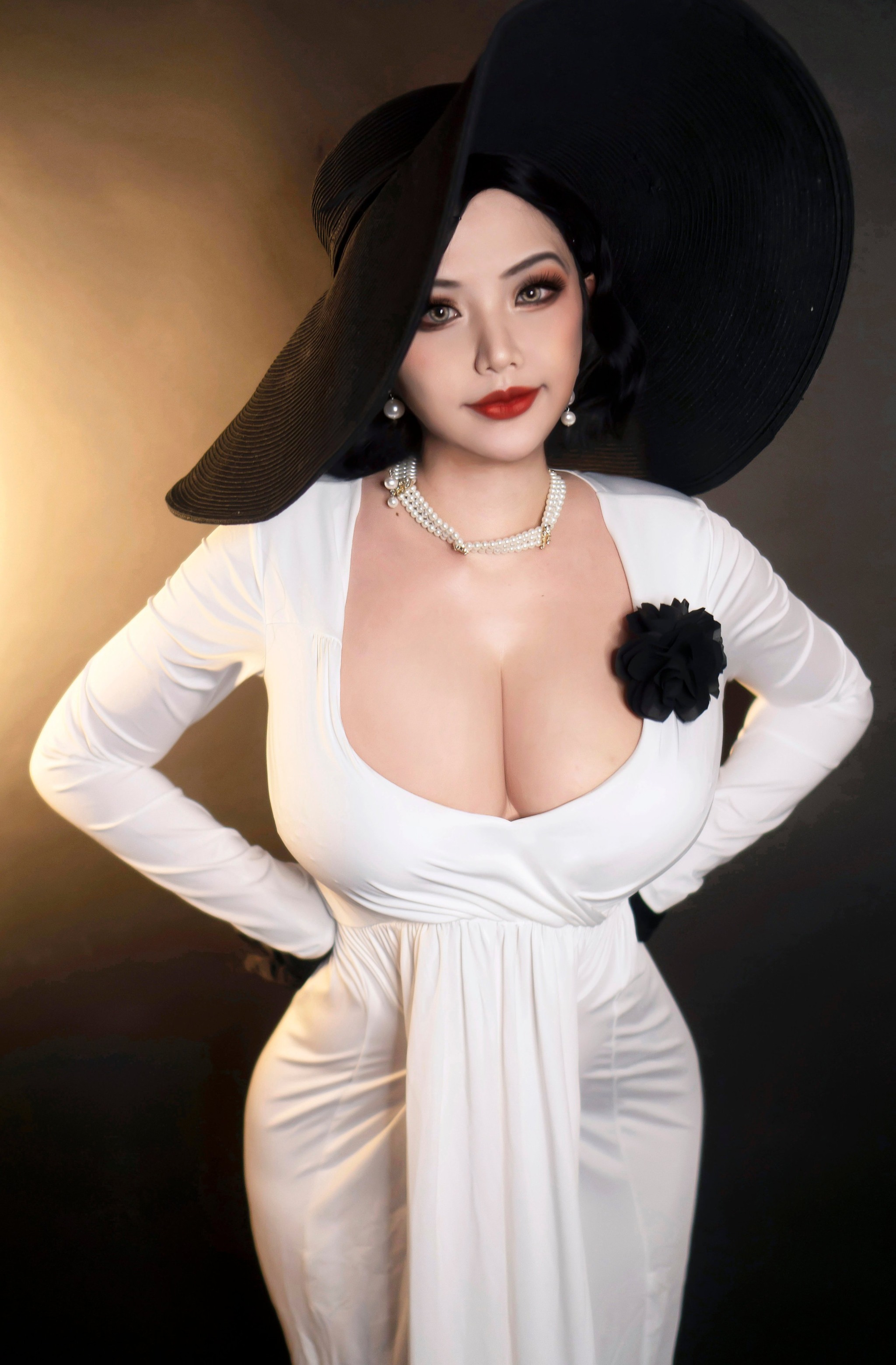 Hana Bunny - NO.061 Lady Dimitrescu[16P]-XikXak